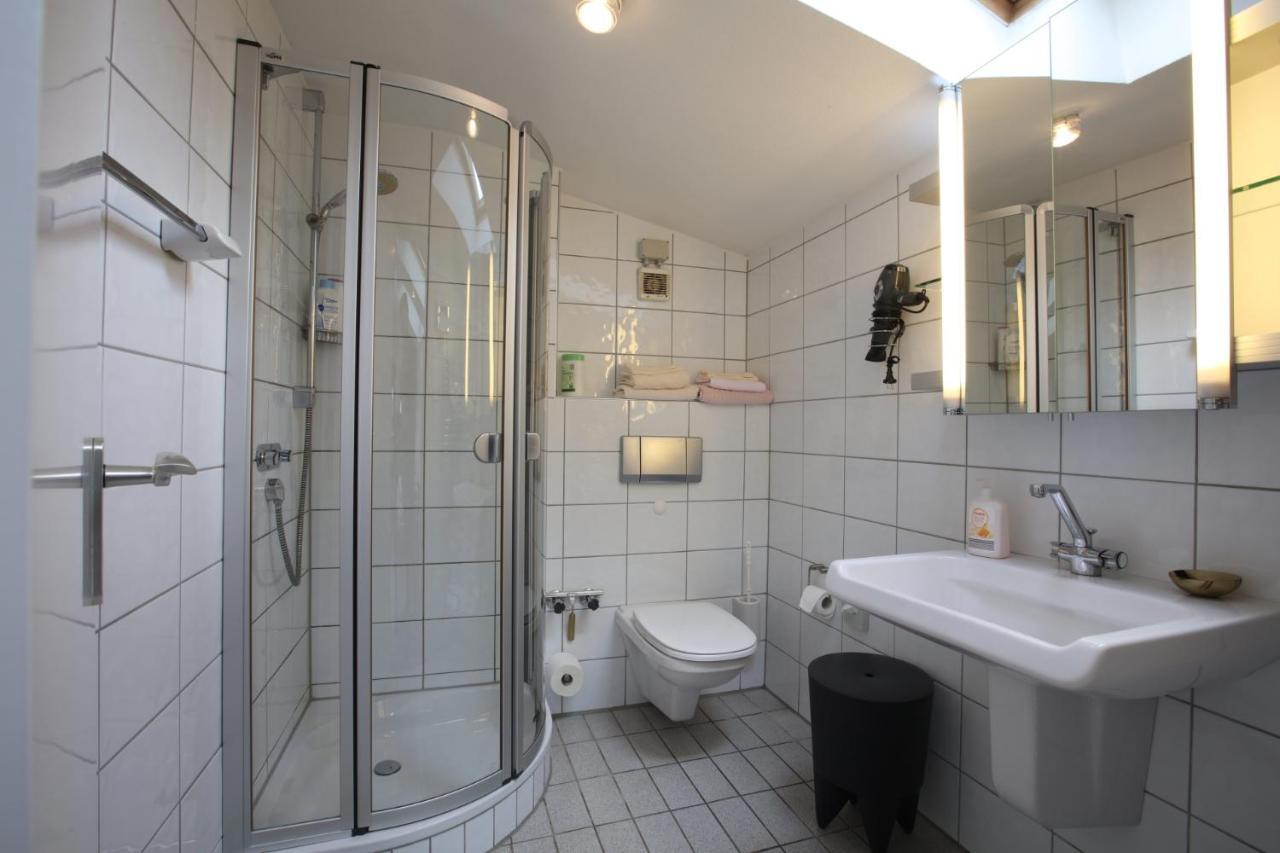 Air Boardinghouse Tulip Stockum, Zu Fuss - 3 Minuten Zur Messe Düsseldorf Extérieur photo