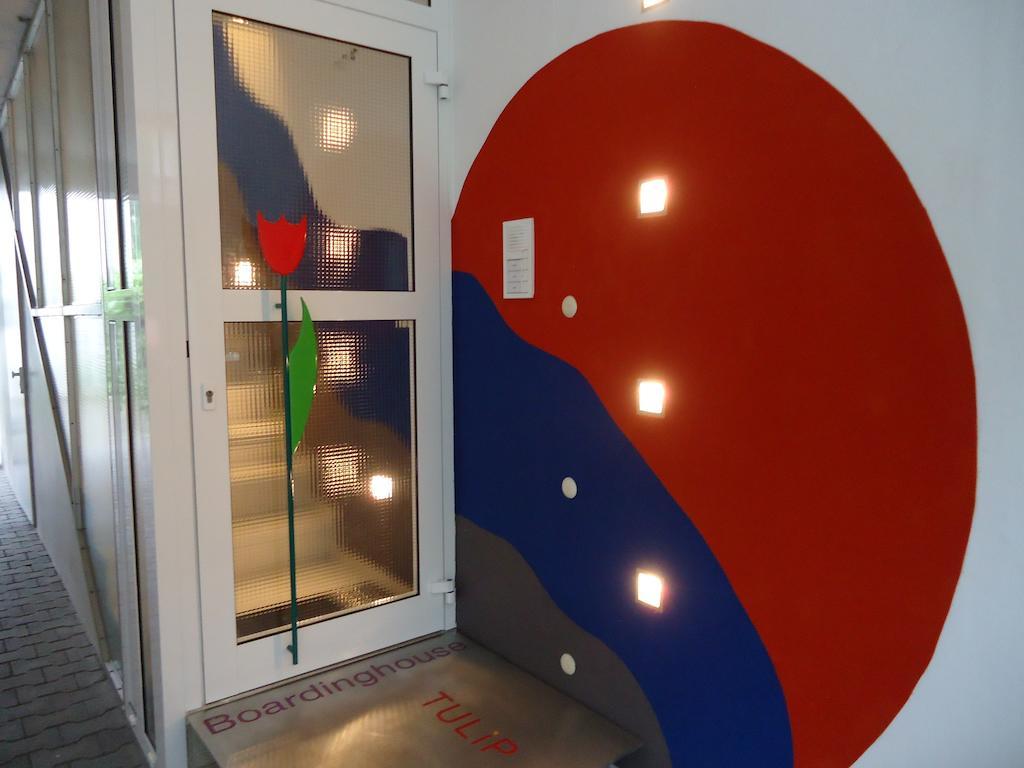 Air Boardinghouse Tulip Stockum, Zu Fuss - 3 Minuten Zur Messe Düsseldorf Extérieur photo