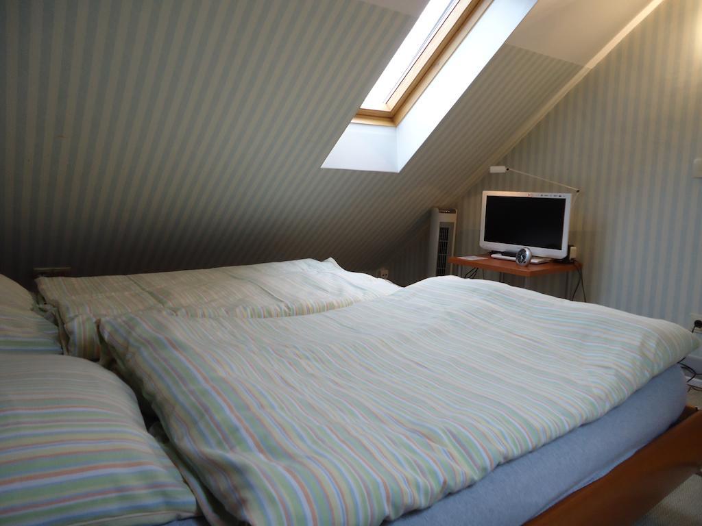 Air Boardinghouse Tulip Stockum, Zu Fuss - 3 Minuten Zur Messe Düsseldorf Chambre photo