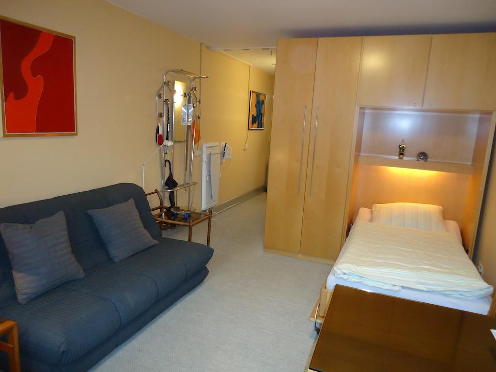 Air Boardinghouse Tulip Stockum, Zu Fuss - 3 Minuten Zur Messe Düsseldorf Chambre photo