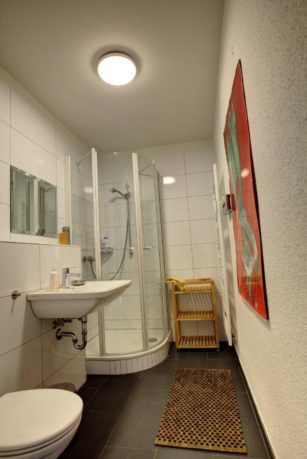 Air Boardinghouse Tulip Stockum, Zu Fuss - 3 Minuten Zur Messe Düsseldorf Extérieur photo