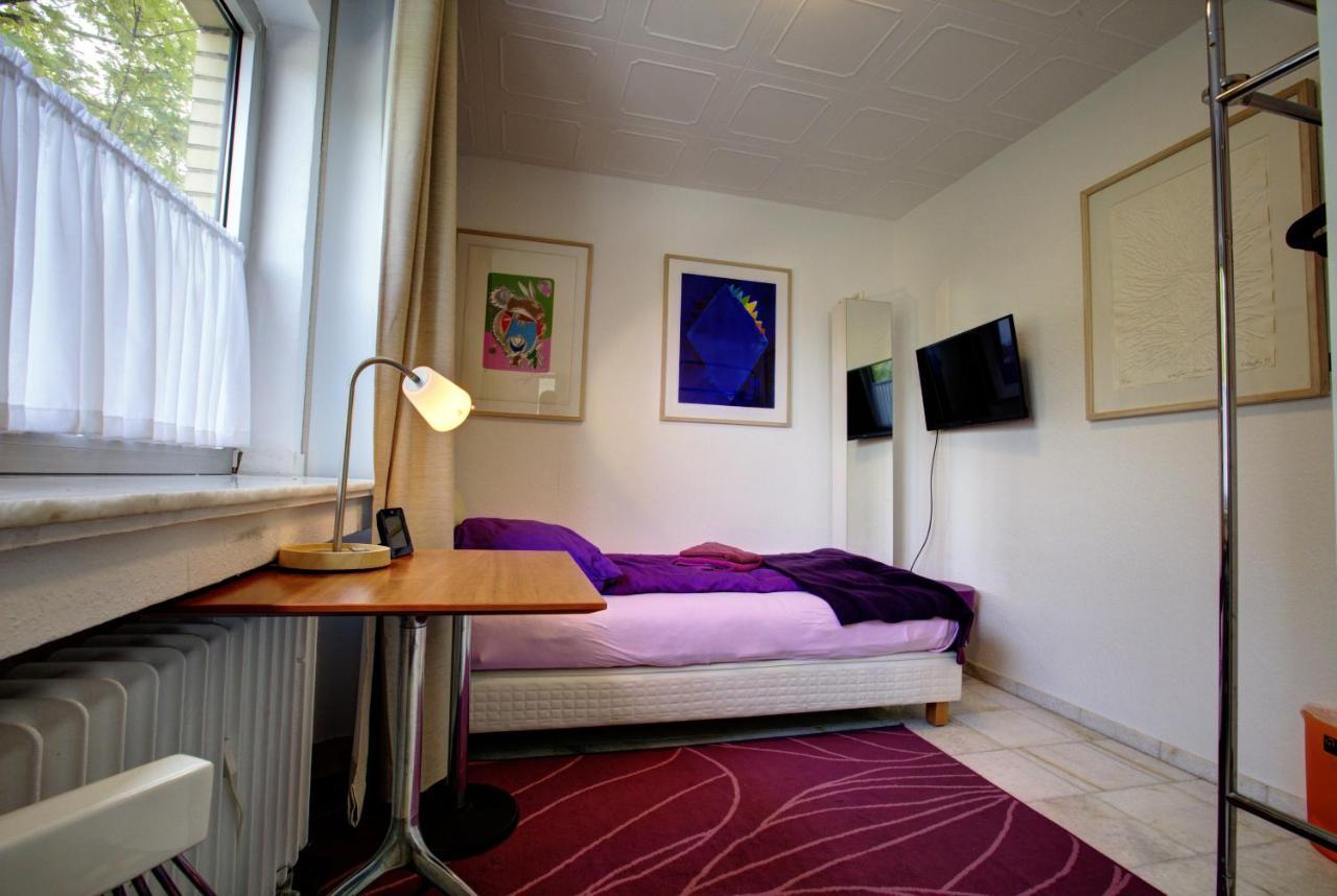 Air Boardinghouse Tulip Stockum, Zu Fuss - 3 Minuten Zur Messe Düsseldorf Extérieur photo